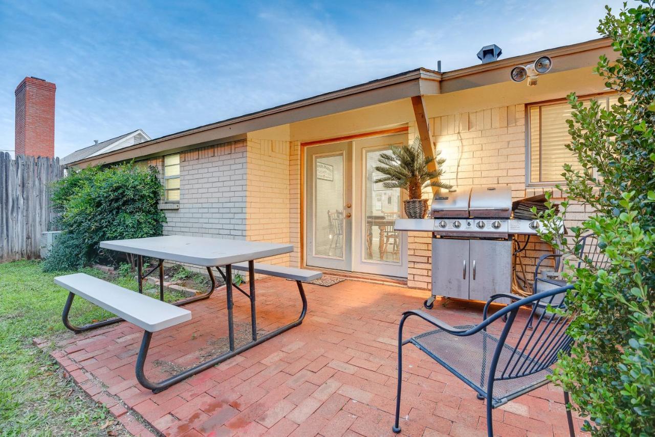 Arlington Home With Patio, Walk To Atandt Stadium! Exterior foto